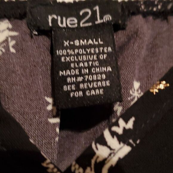 Rue 21 Women's Black Crop Tank Top Size XSmall - Picture 5 of 9